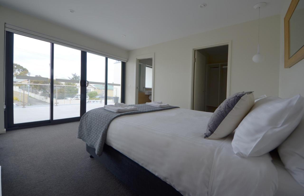 Kangaroo Bay Apartments هوبارت الغرفة الصورة